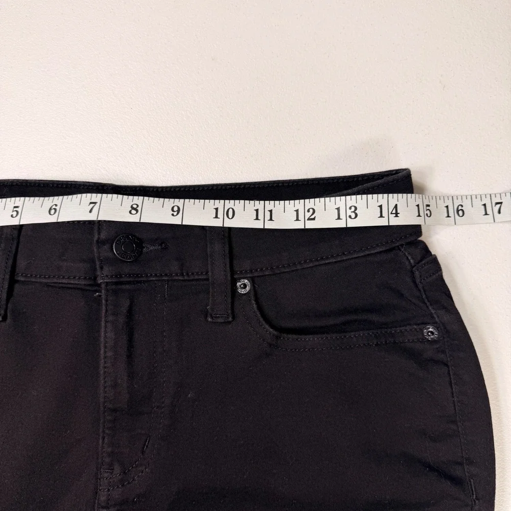 DKNY Jeans Black Denim Bermuda Shorts Long Jean Shorts Size 8 Streetwear Y2K